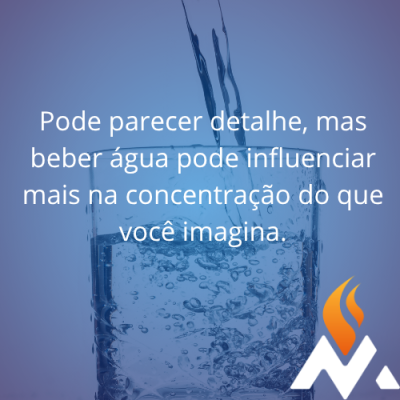 Beber água ajuda na concentração durante os estudos?